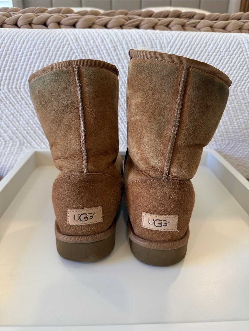 UGG Classic Short Boots - Chestnut Brown